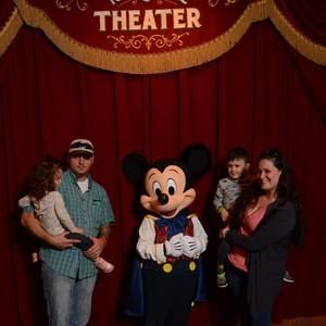 Meet your Posher, Lacy